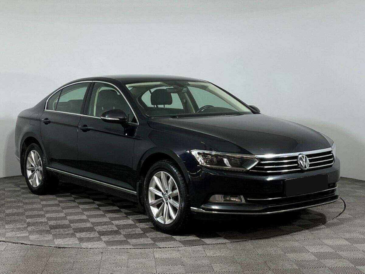 Купить Volkswagen Passat, 2017, 117 369 км, фото №3