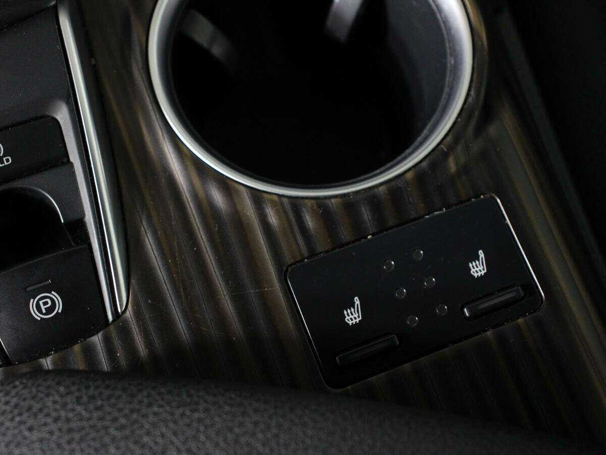 Купить Toyota Camry, 2018, 105 000 км, фото №17