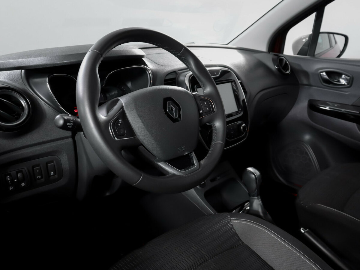 Купить Renault Kaptur I, 2020, 64 000 км, фото №14