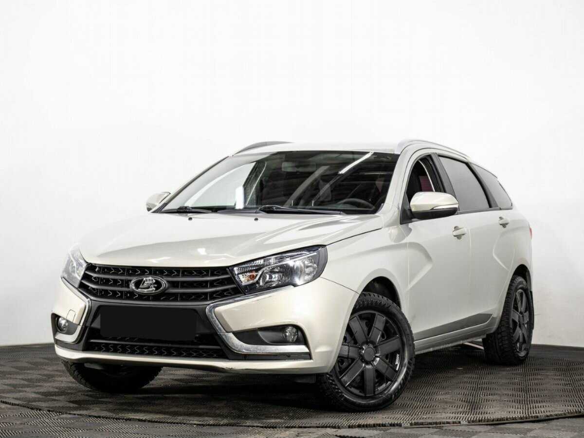 Купить Lada (ВАЗ) Vesta SW, 2019, 47 000 км, фото №1