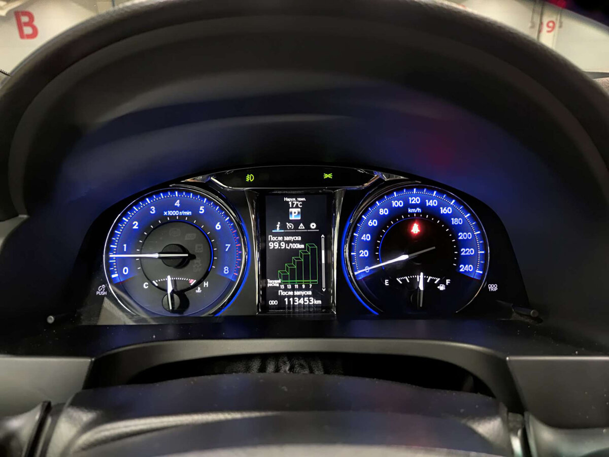 Купить Toyota Camry VII (XV50) Рестайлинг 2, 2018, 113 454 км, фото №13