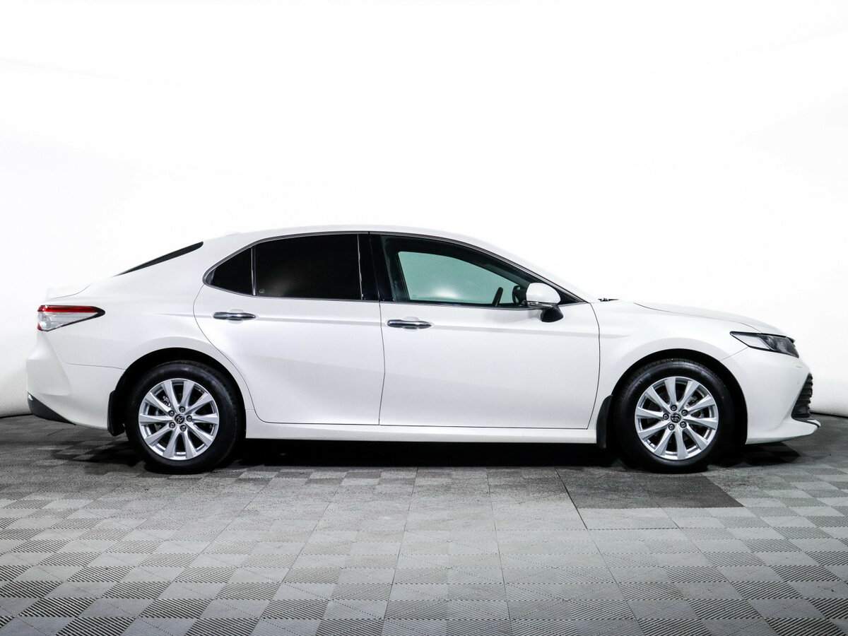 Купить Toyota Camry, 2021, 72 289 км, фото №4