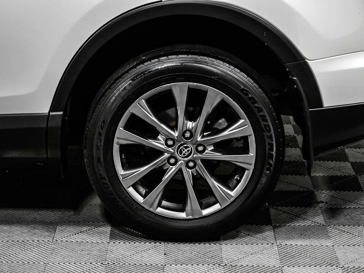 Купить Toyota RAV4, 2019, 65 120 км, фото №15