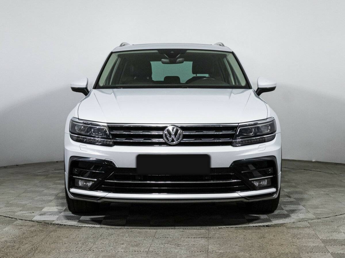 Купить Volkswagen Tiguan, 2019, 115 052 км, фото №2