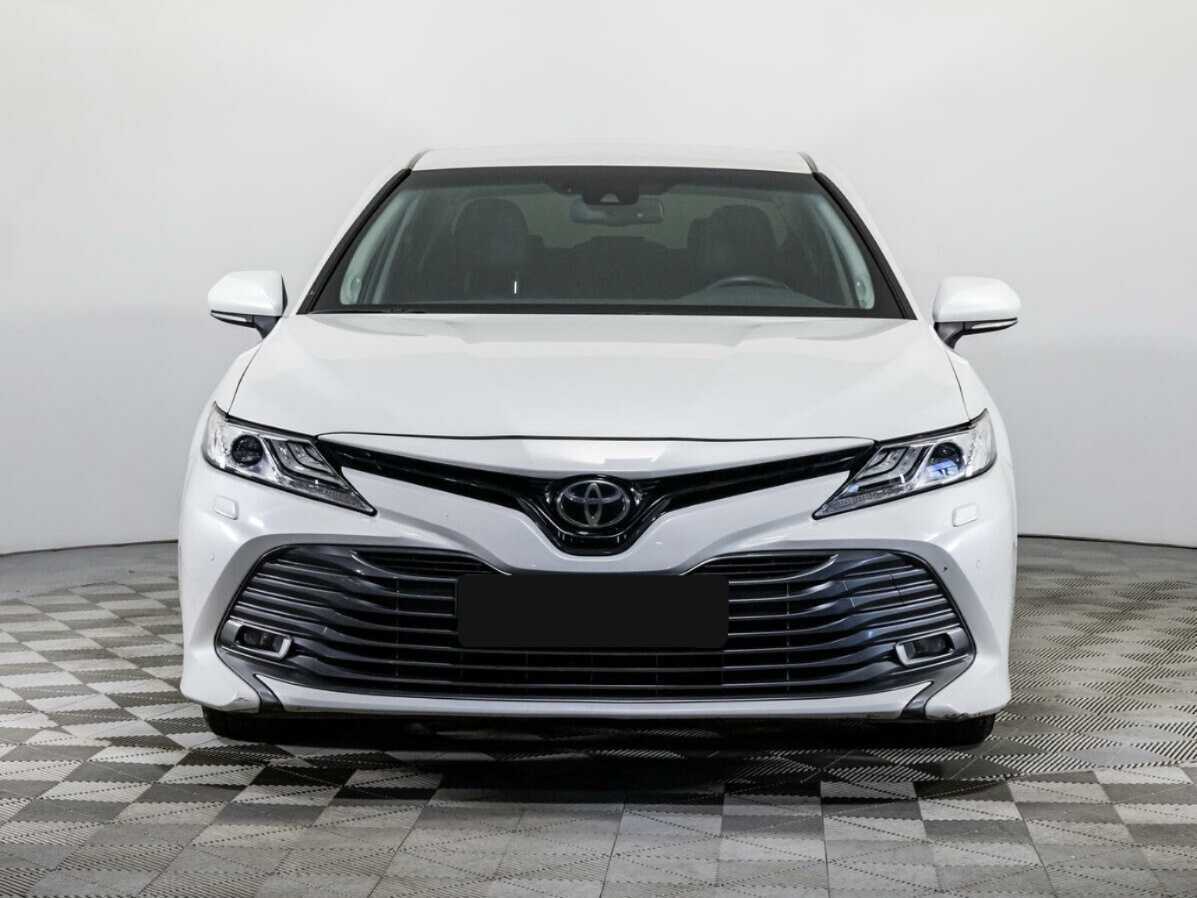 Купить Toyota Camry, 2018, 169 924 км, фото №2