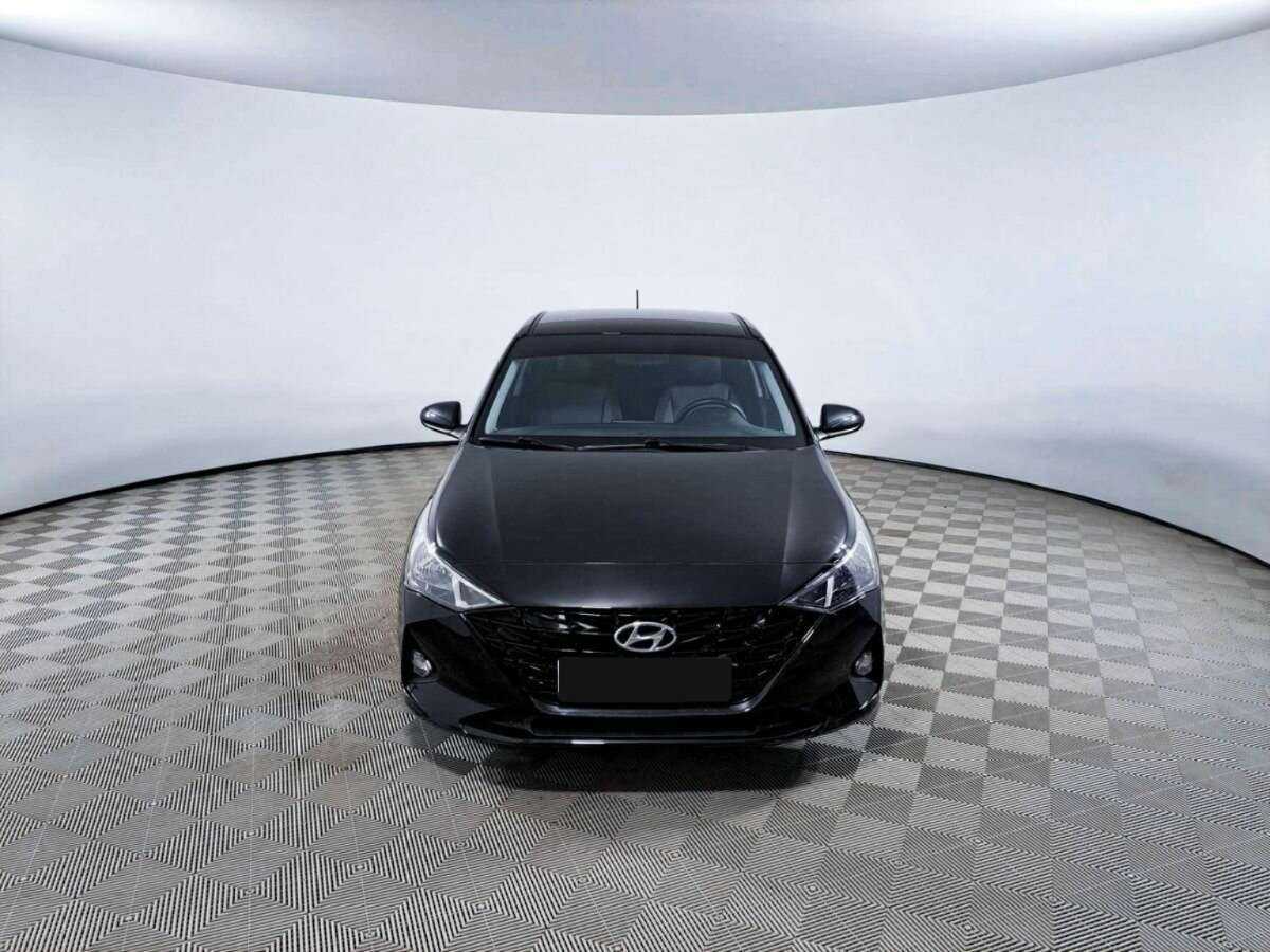 Купить Hyundai Solaris, 2022, 27 370 км, фото №2