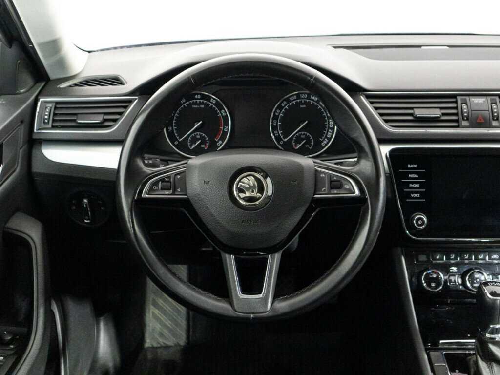 Купить Skoda Superb, 2018, 160 211 км, фото №18