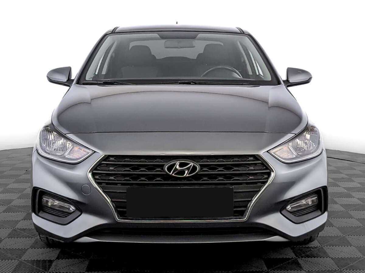 Купить Hyundai Solaris, 2018, 45 187 км, фото №2