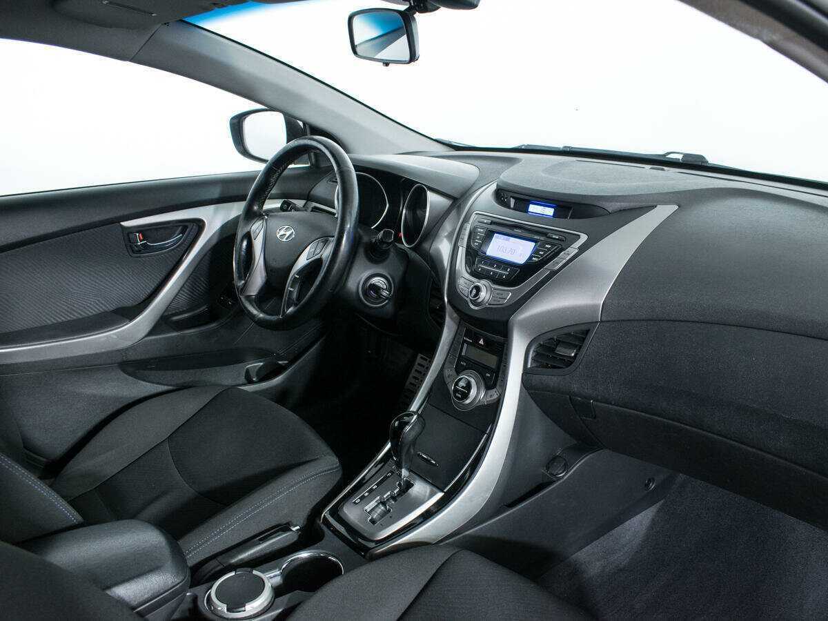 Купить Hyundai Elantra, 2013, 86 469 км, фото №9