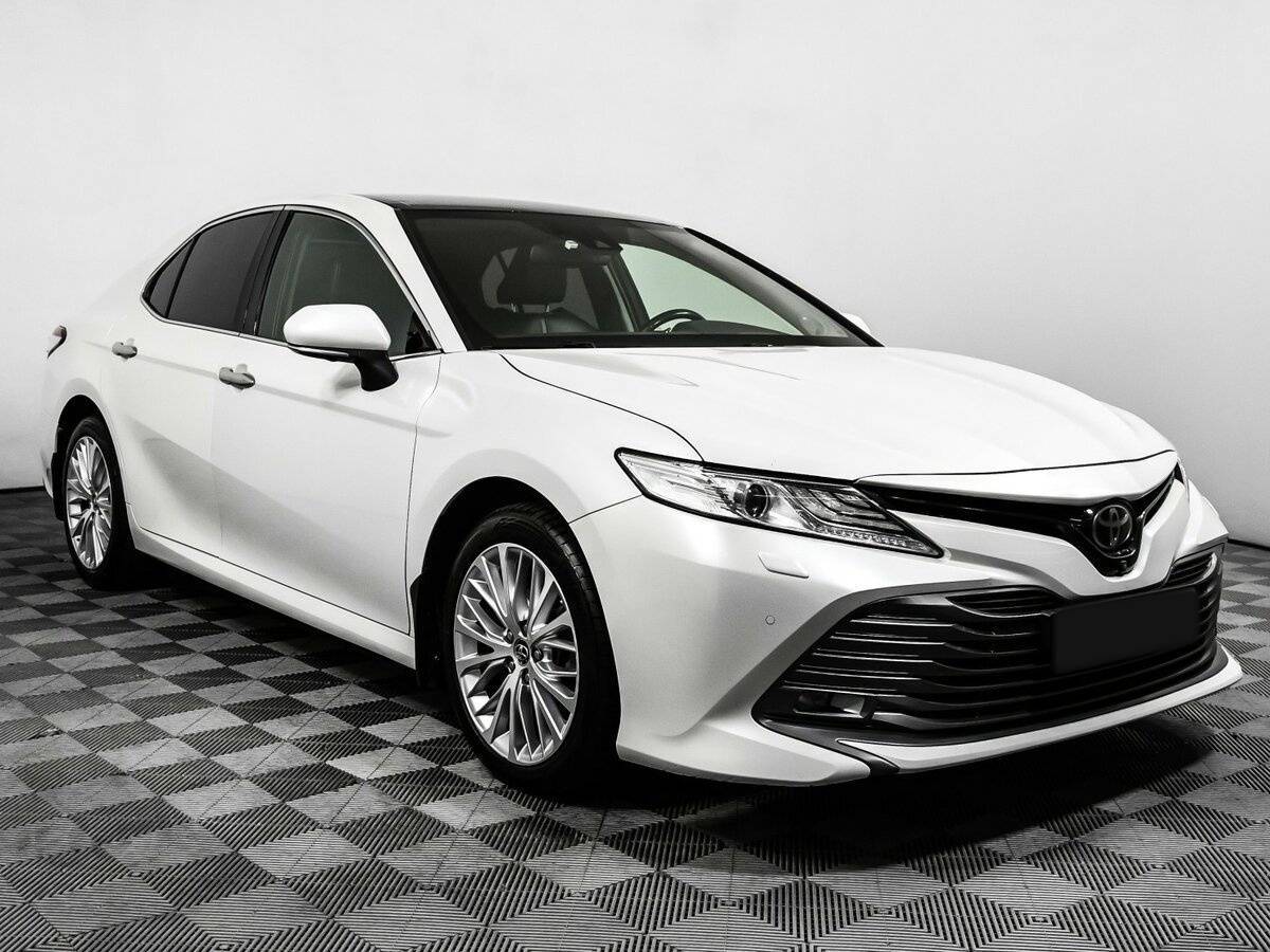 Купить Toyota Camry, 2019, 193 937 км, фото №3