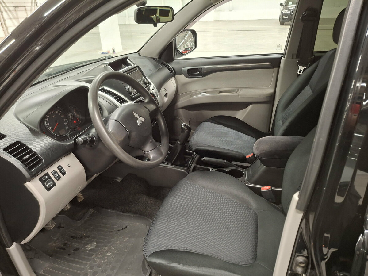 Купить Mitsubishi Pajero Sport II Рестайлинг, 2014, 228 679 км, фото №16