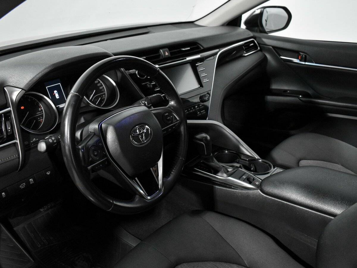 Купить Toyota Camry, 2019, 76 836 км, фото №7