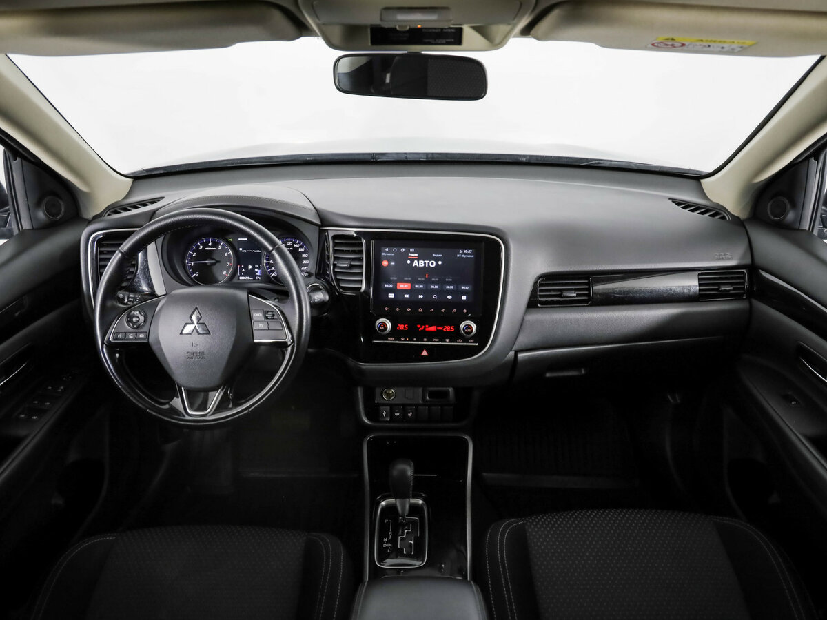 Купить Mitsubishi Outlander III Рестайлинг 3, 2021, 89 658 км, фото №10