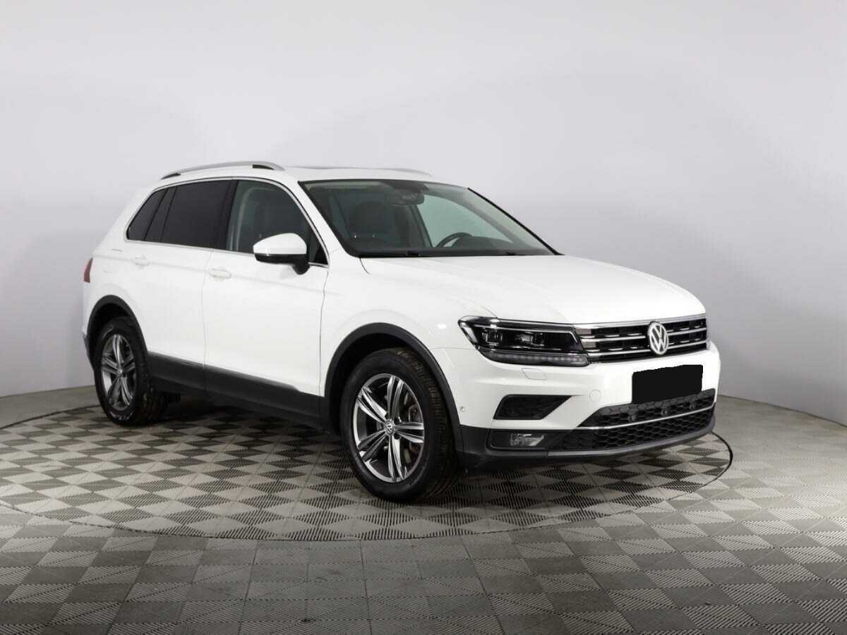 Купить Volkswagen Tiguan, 2018, 108 775 км, фото №3