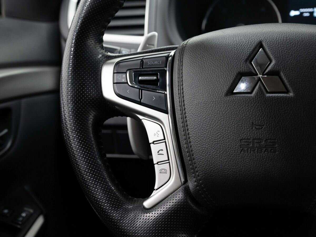 Купить Mitsubishi Pajero Sport, 2017, 105 000 км, фото №15
