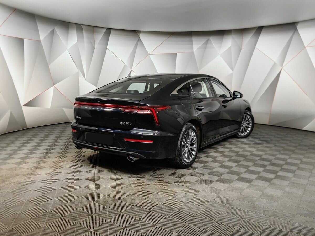 Купить FAW Bestune B70, 2023, 15 866 км, фото №2