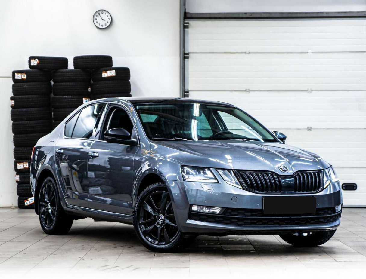 Купить Skoda Octavia, 2018, 177 000 км, фото №2