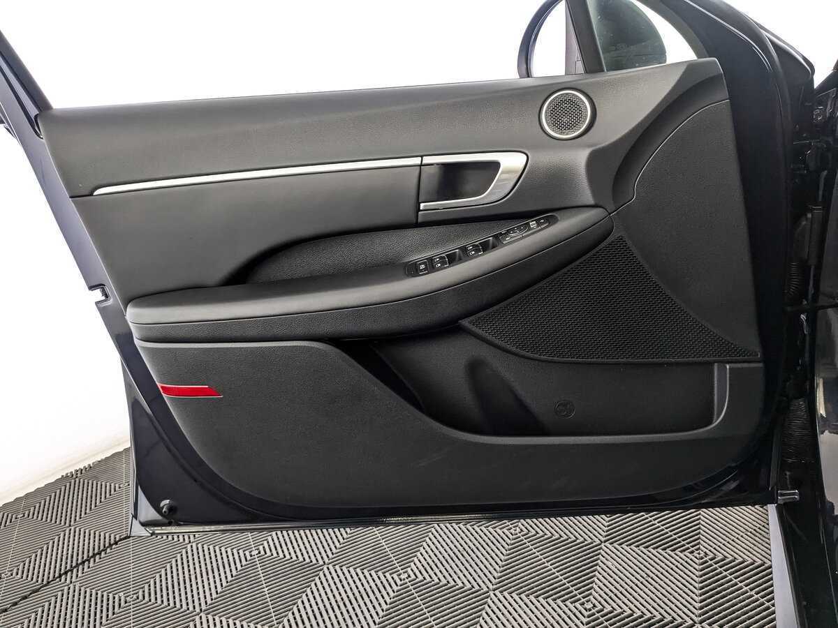 Купить Hyundai Sonata, 2021, 38 150 км, фото №15