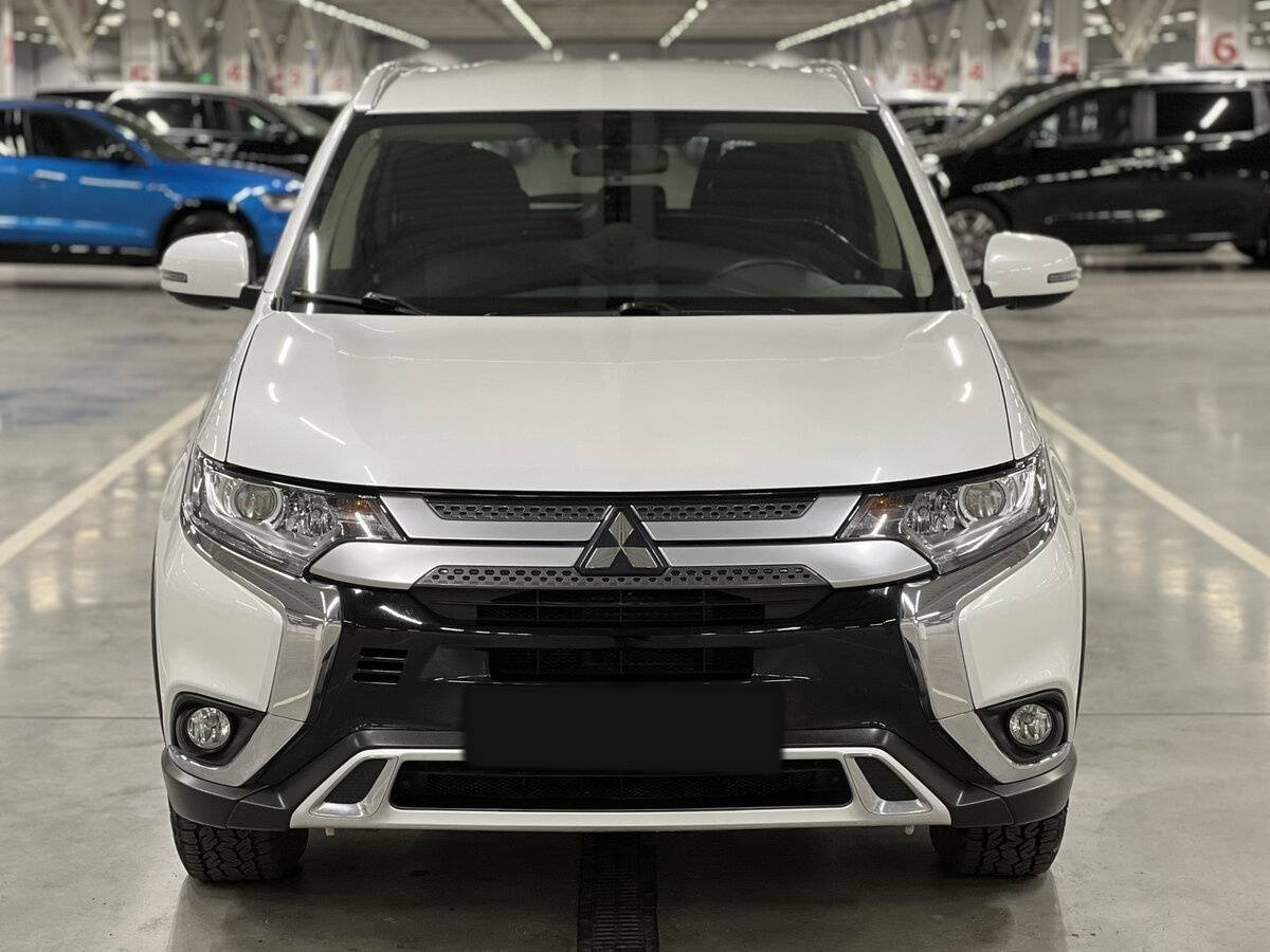 Купить Mitsubishi Outlander, 2021, 61 052 км, фото №2