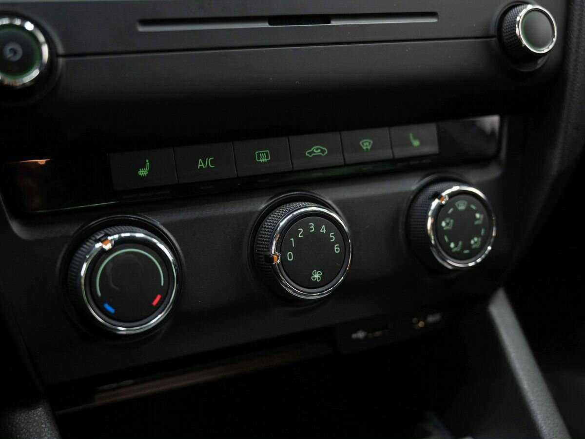 Купить Skoda Octavia, 2016, 133 993 км, фото №24