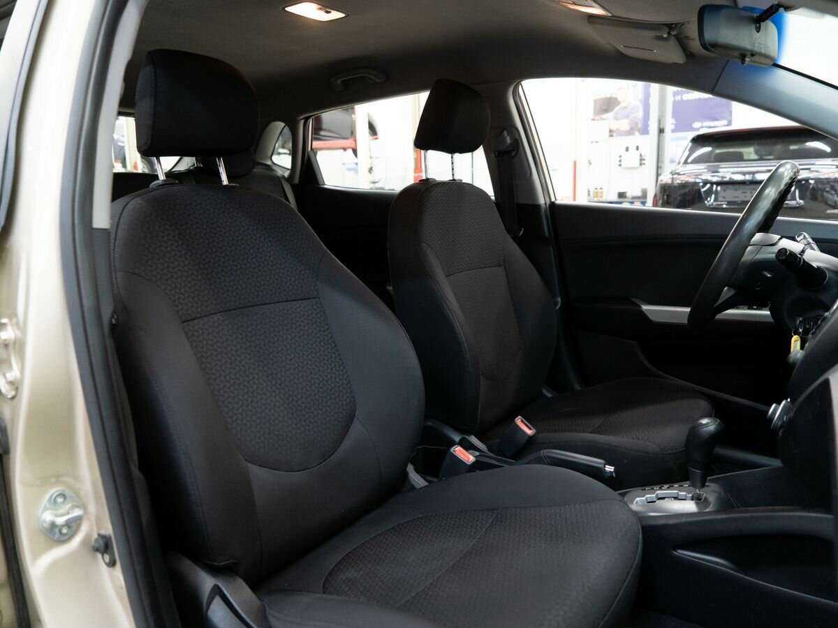 Купить Kia Rio 4-speed, 2012, 286 550 км, фото №8