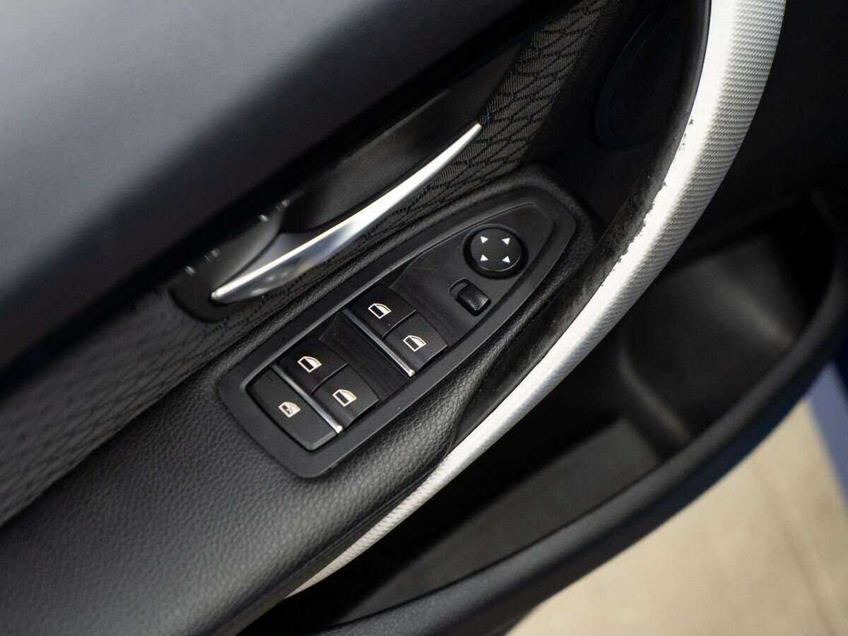 Купить BMW 3 серии 320i xDrive, 2016, 110 000 км, фото №15