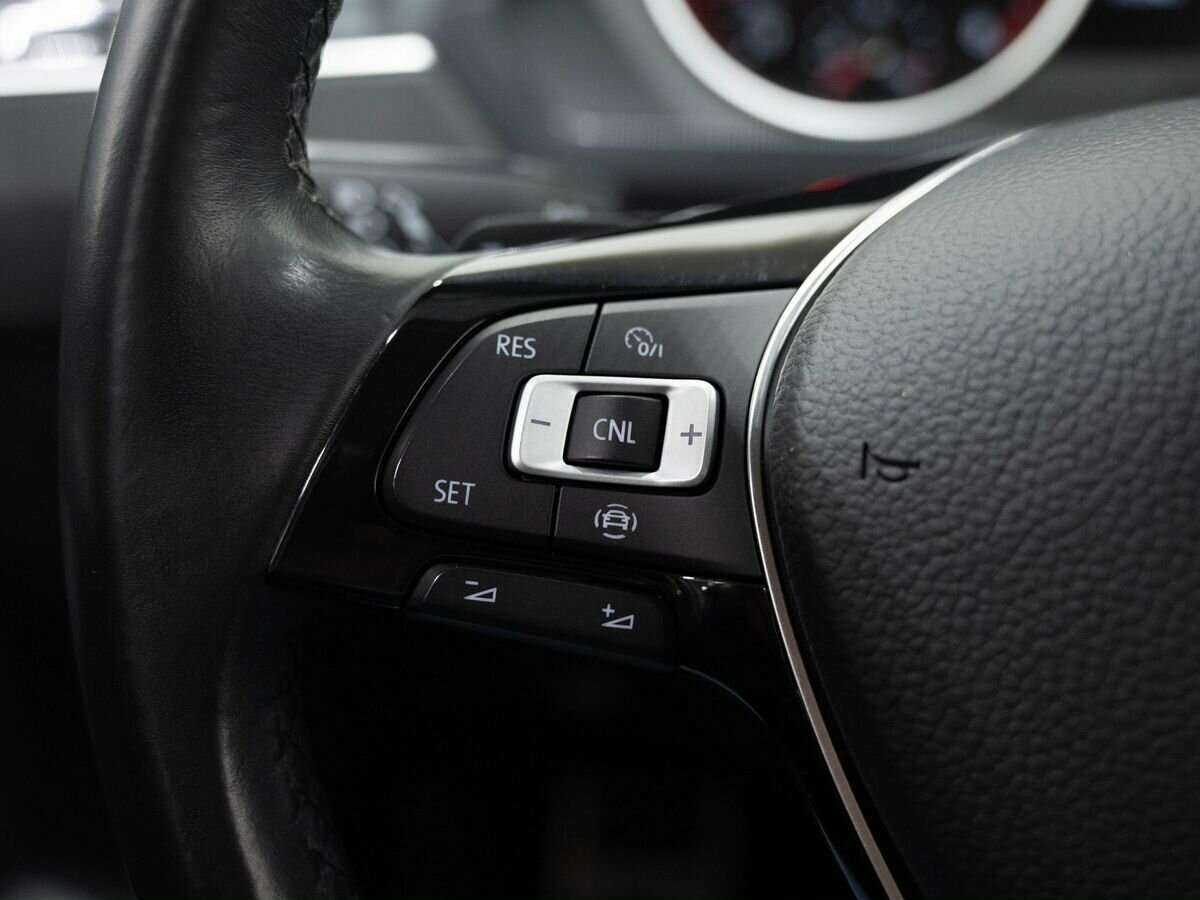 Купить Volkswagen Tiguan, 2019, 113 978 км, фото №27