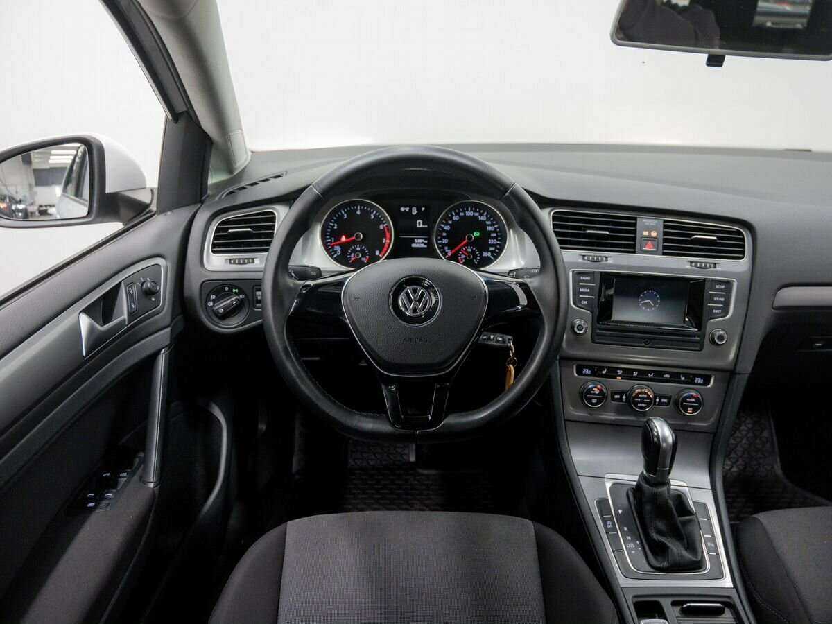 Купить Volkswagen Golf, 2014, 186 000 км, фото №11