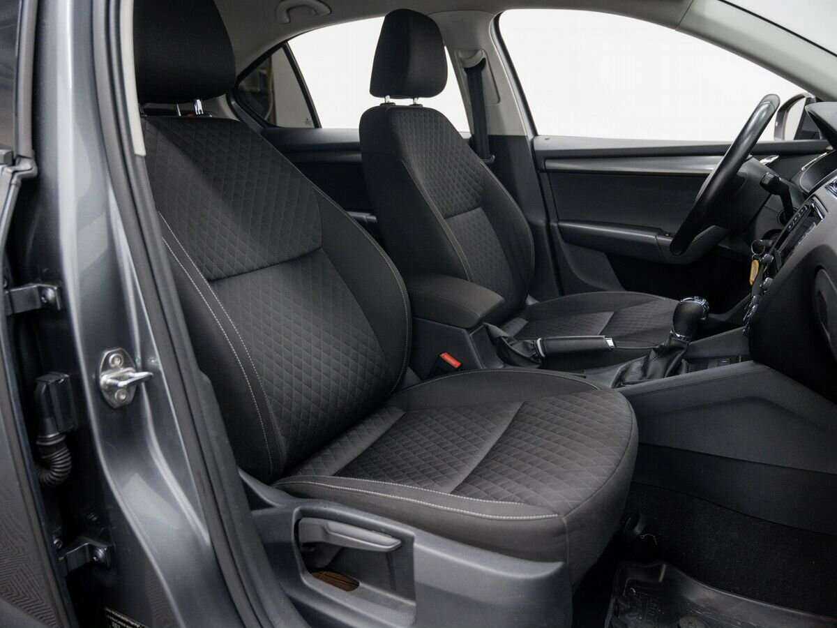 Купить Skoda Octavia, 2017, 175 299 км, фото №5