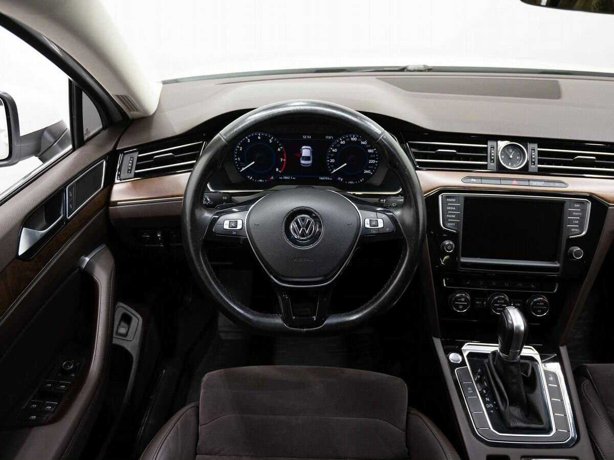 Купить Volkswagen Passat, 2016, 148 660 км, фото №13