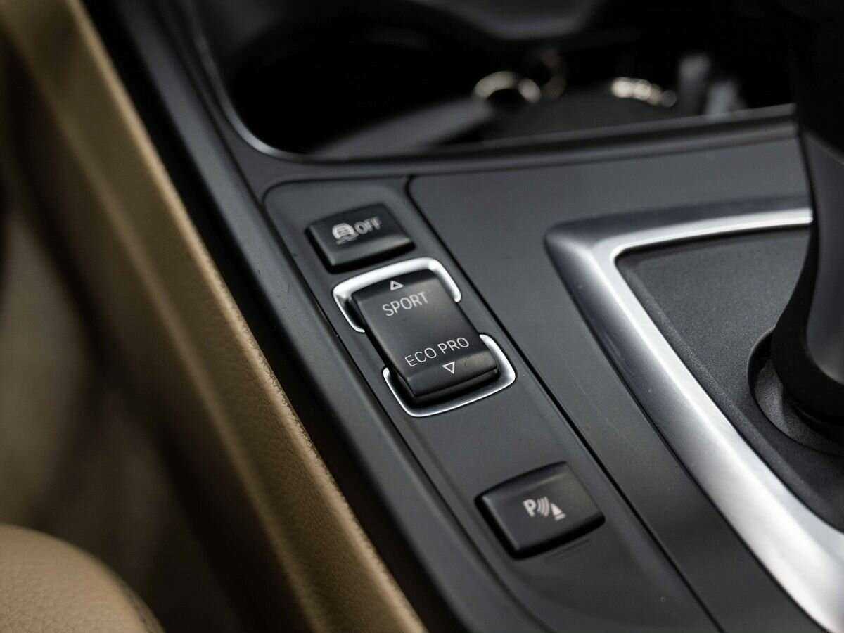 Купить BMW 3 серии 328i, 2012, 220 957 км, фото №25