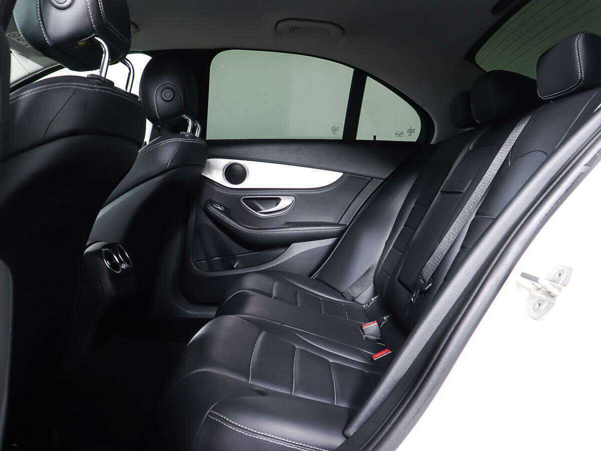 Купить Mercedes-Benz C-Класс 180, 2014, 92 474 км, фото №10