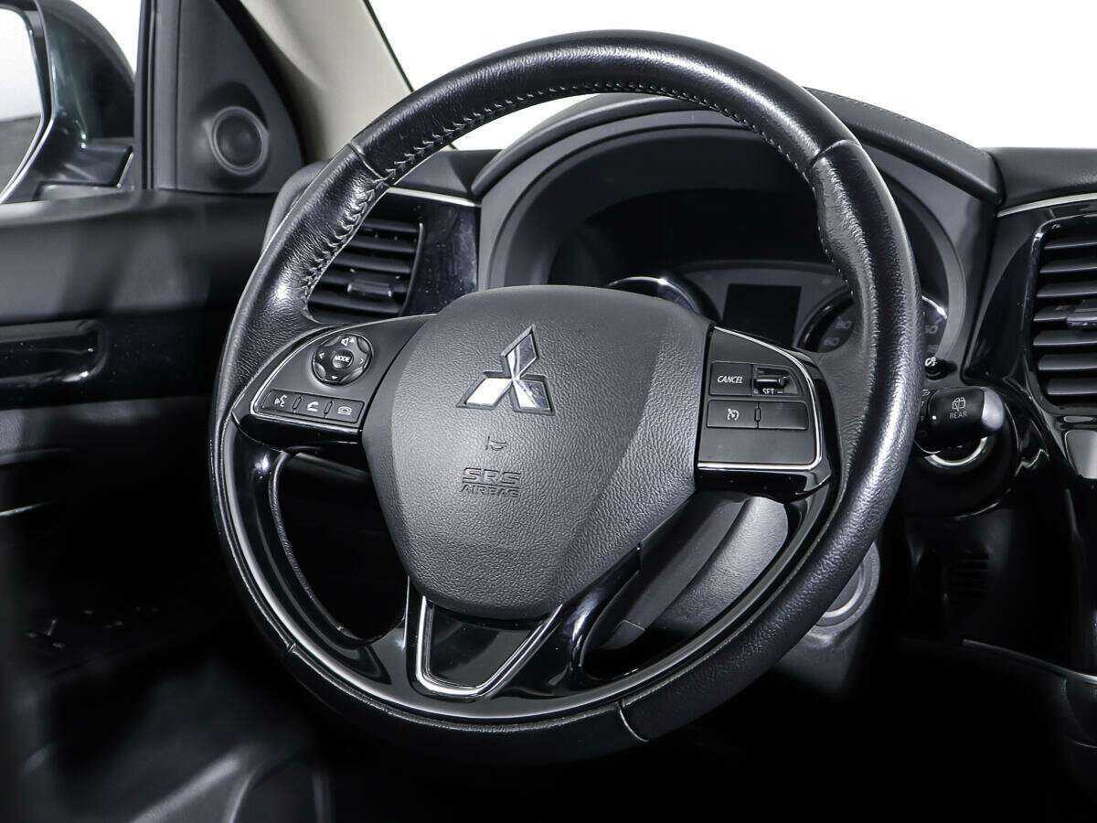 Купить Mitsubishi Outlander, 2019, 101 800 км, фото №15