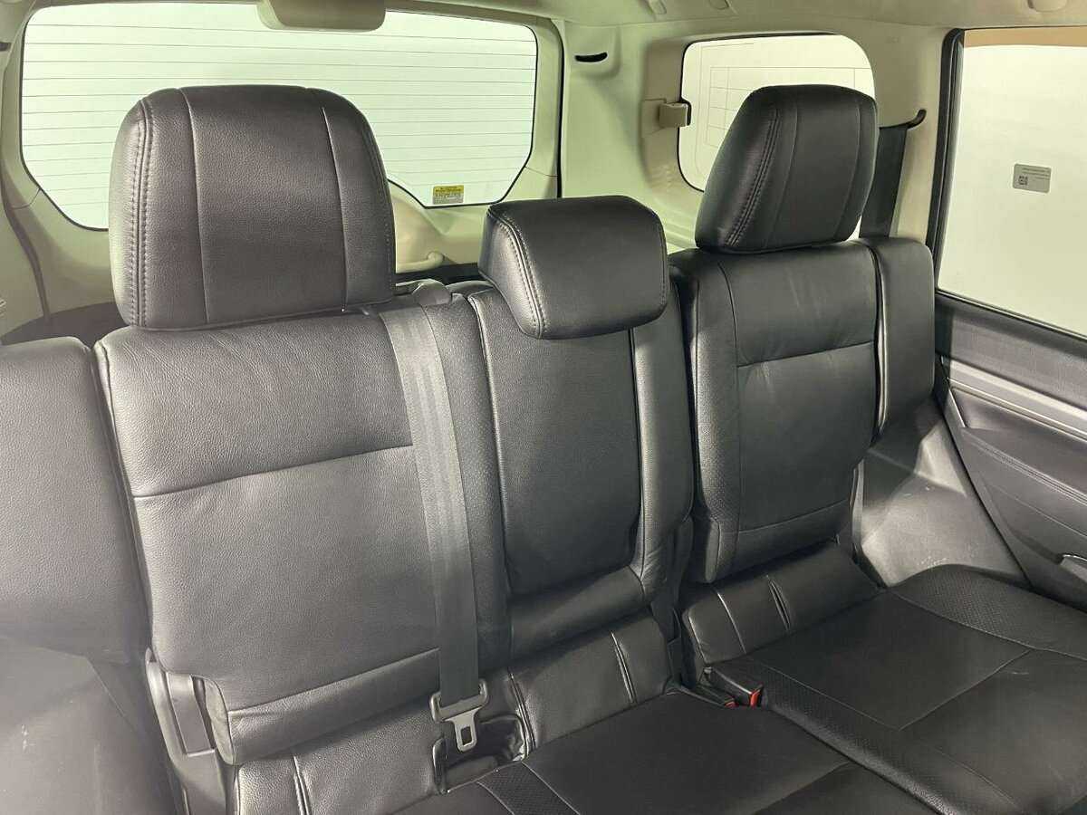 Купить Mitsubishi Pajero, 2012, 264 740 км, фото №13