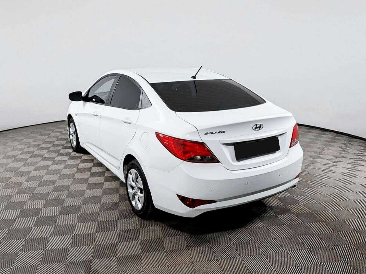 Купить Hyundai Solaris, 2016, 115 896 км, фото №6