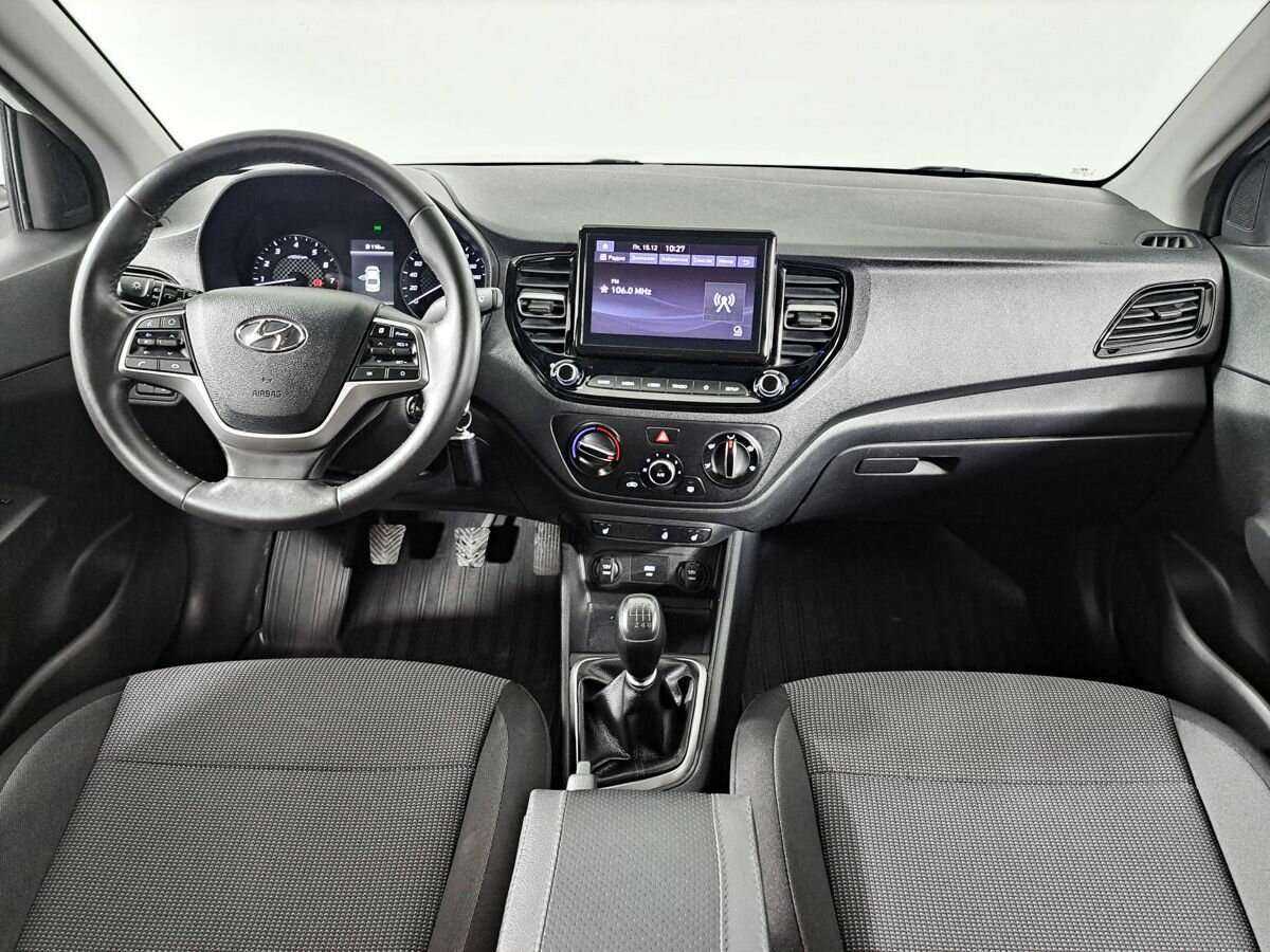 Купить Hyundai Solaris, 2021, 83 129 км, фото №13