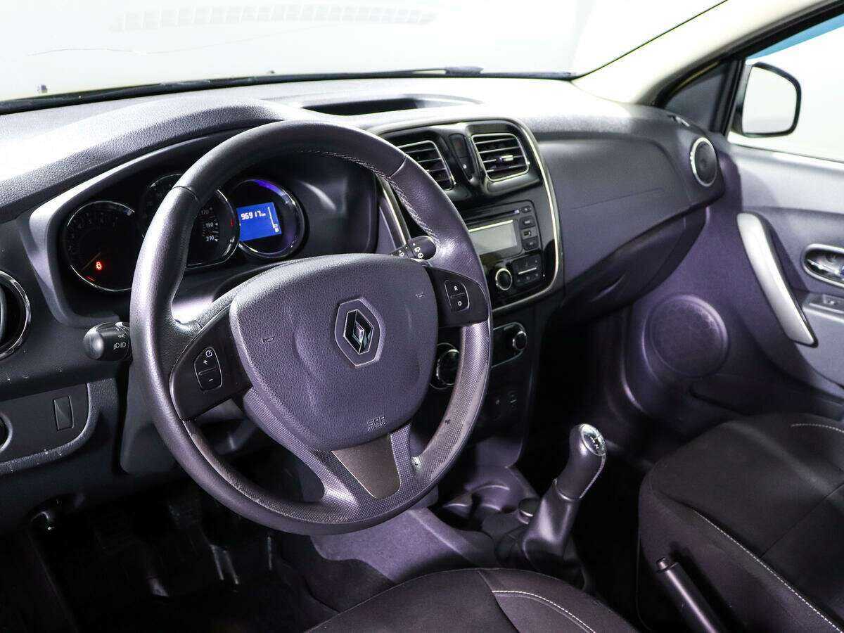 Купить Renault Sandero Stepway, 2016, 95 000 км, фото №12