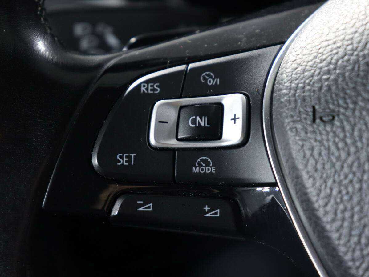 Купить Volkswagen Tiguan, 2017, 109 318 км, фото №18