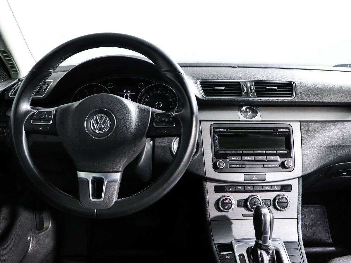 Купить Volkswagen Passat, 2014, 102 744 км, фото №10