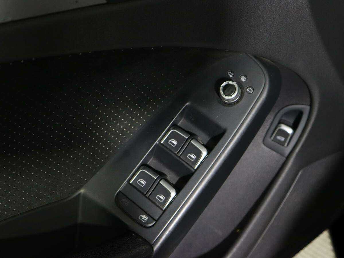 Купить Audi A4, 2012, 182 500 км, фото №15