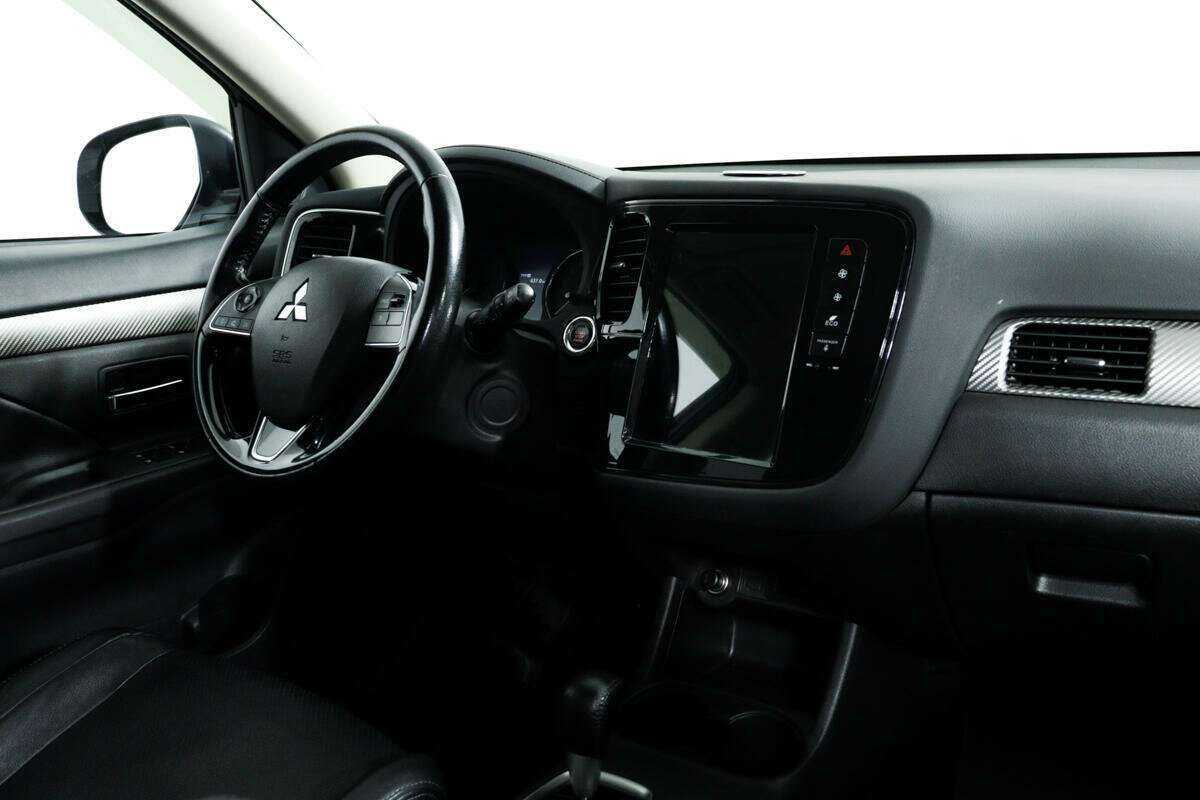 Купить Mitsubishi Outlander, 2015, 70 761 км, фото №9