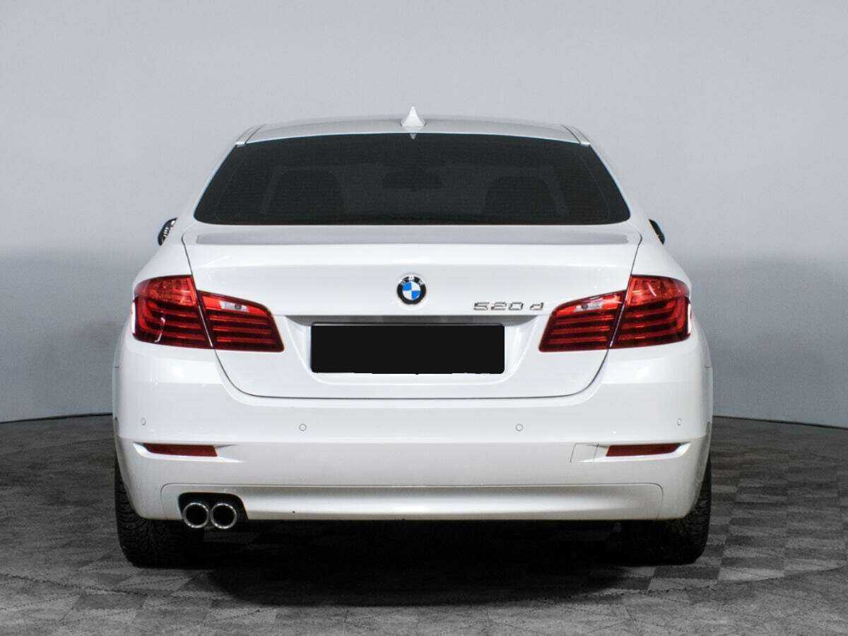 Купить BMW 5 серии 520d, 2016, 146 400 км, фото №6