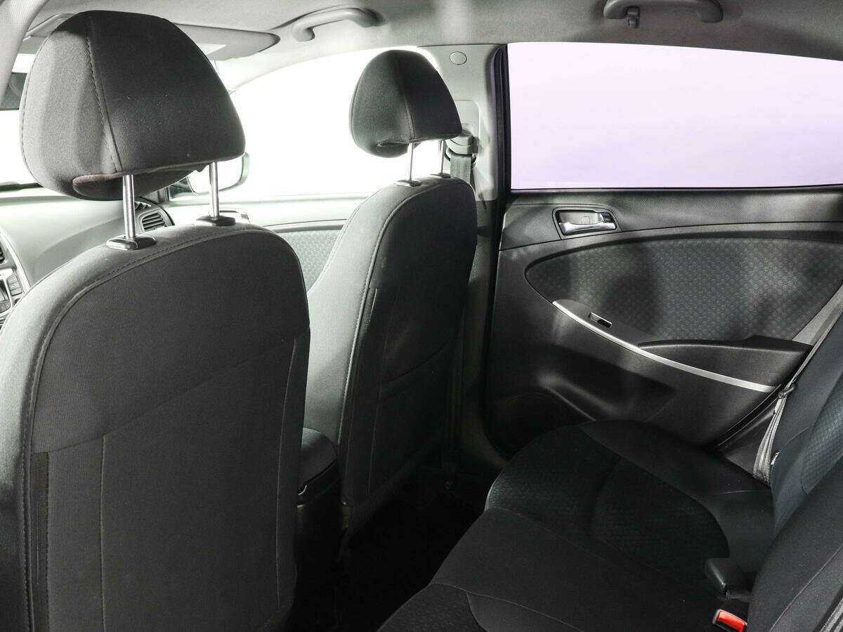 Купить Hyundai Solaris, 2012, 173 787 км, фото №8