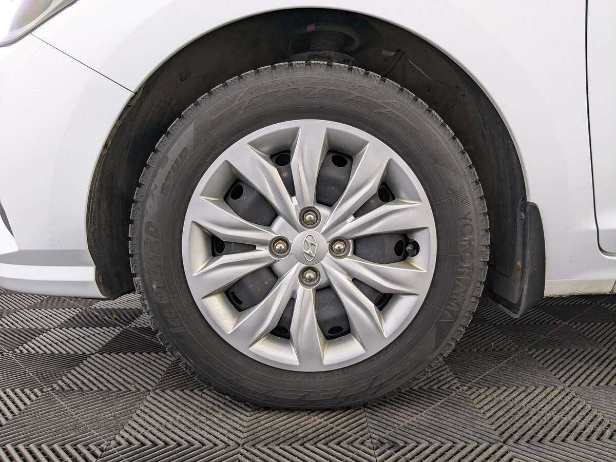 Купить Hyundai Solaris, 2020, 68 660 км, фото №12