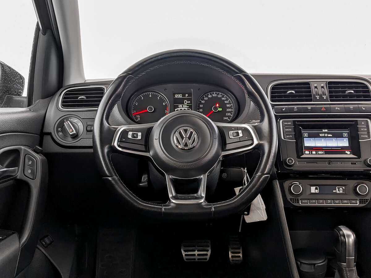 Купить Volkswagen Polo, 2017, 128 160 км, фото №17