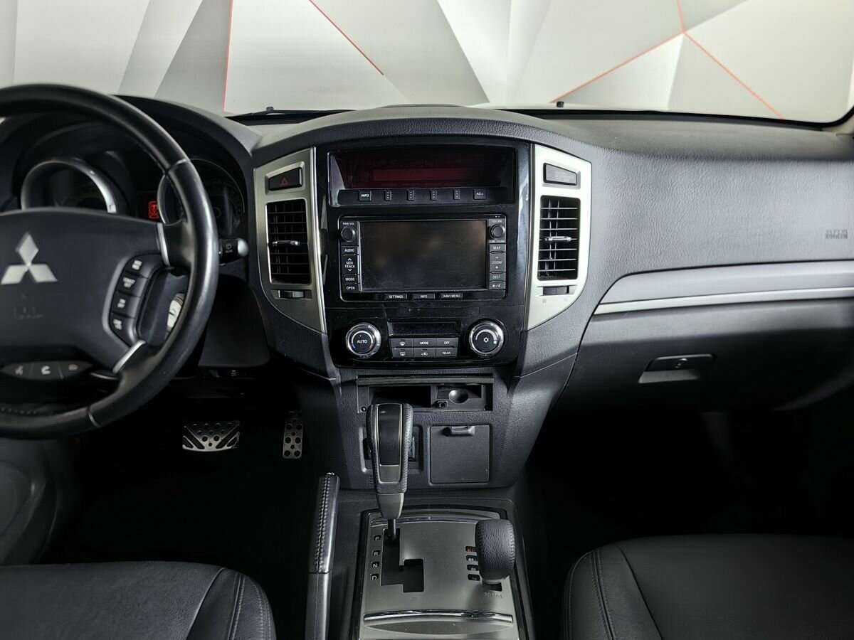 Купить Mitsubishi Pajero, 2015, 94 610 км, фото №11
