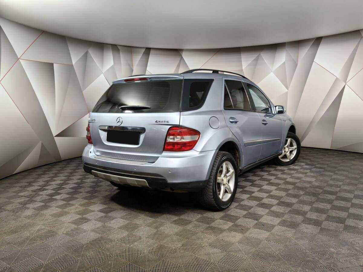 Mercedes-Benz M-Класс