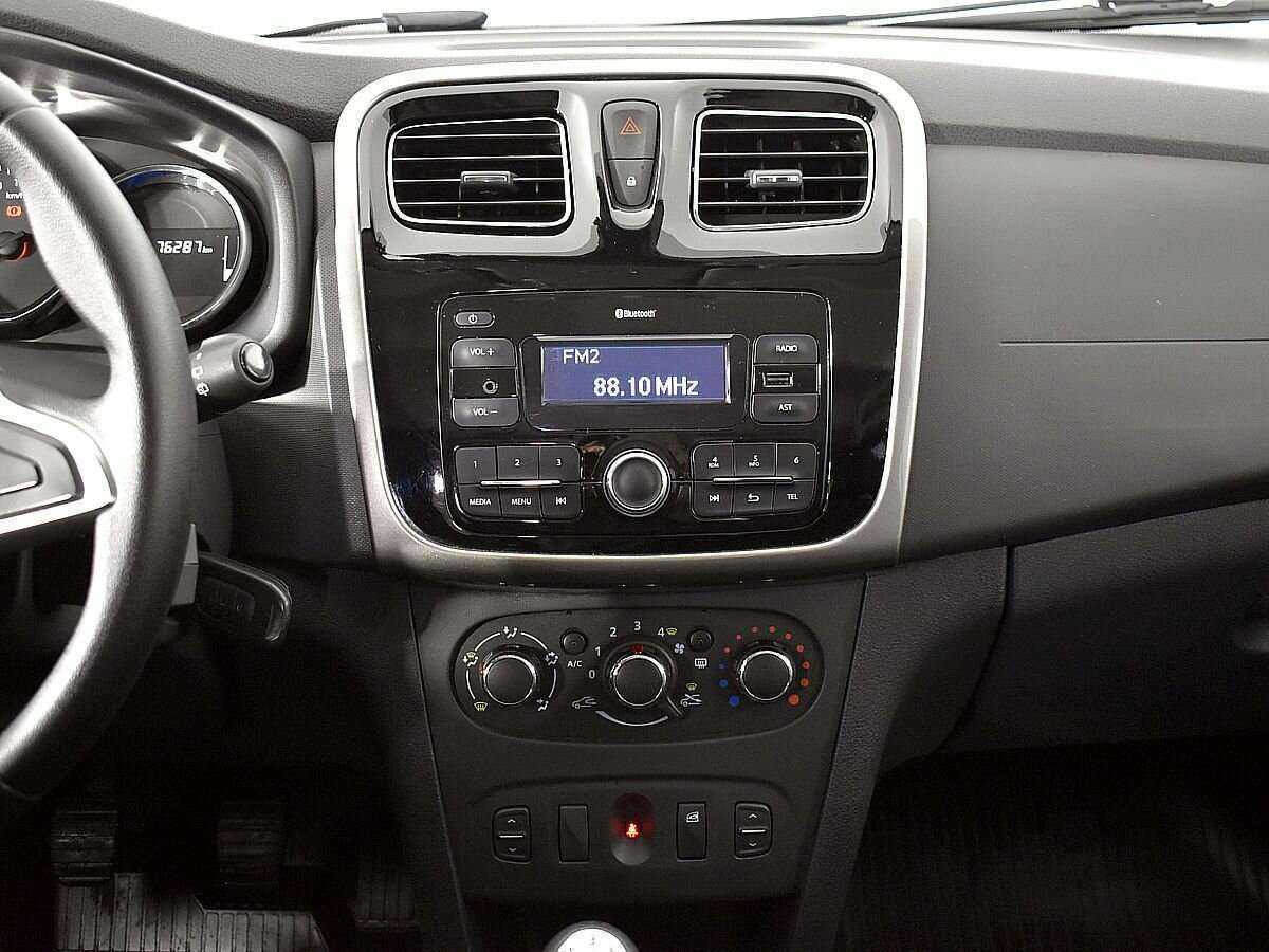 Купить Renault Sandero, 2020, 76 285 км, фото №12