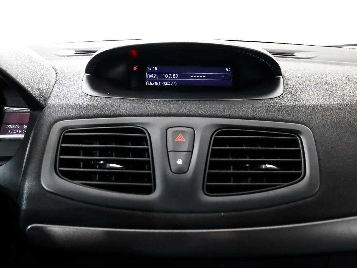 Купить Renault Fluence, 2013, 165 599 км, фото №13