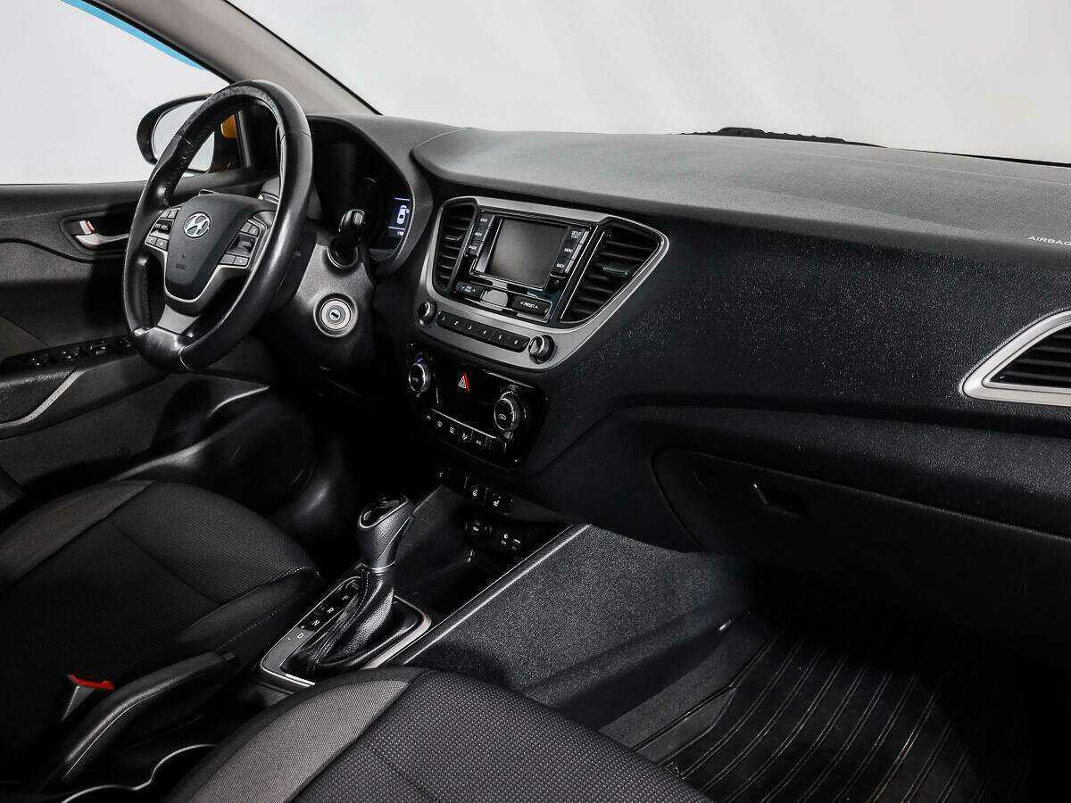 Купить Hyundai Solaris, 2017, 118 578 км, фото №11